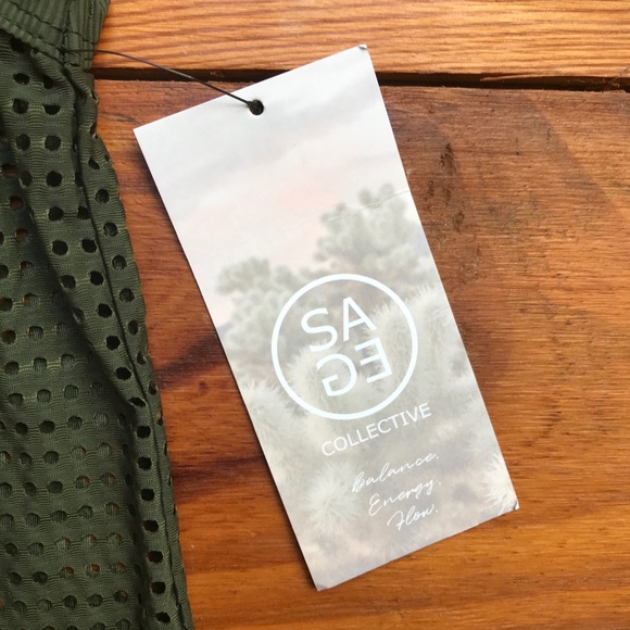 Sage Collective Thyme Mesh Top, NWT, M - Picture 5 of 12